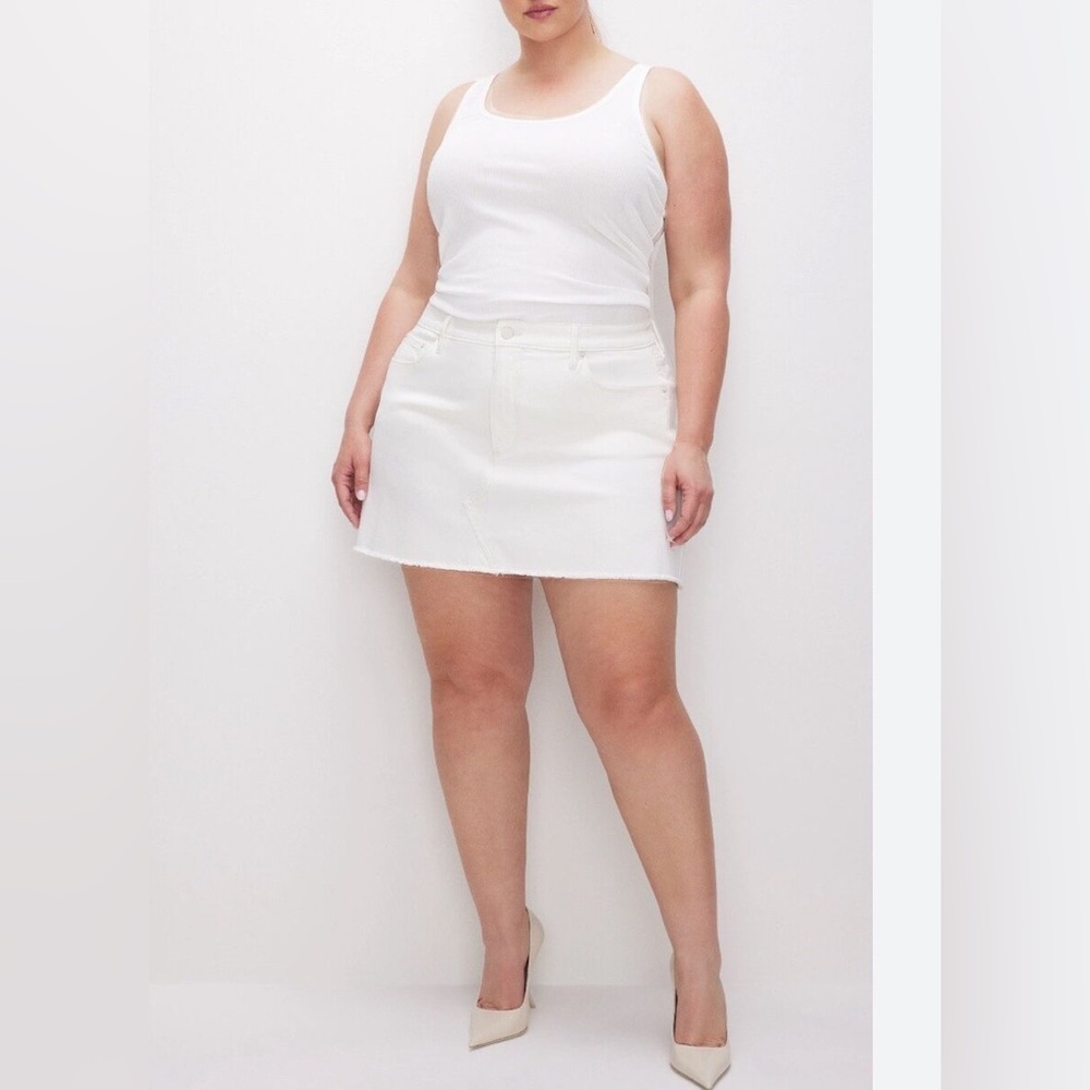 GOOD AMERICAN white denim mini skirt NWT